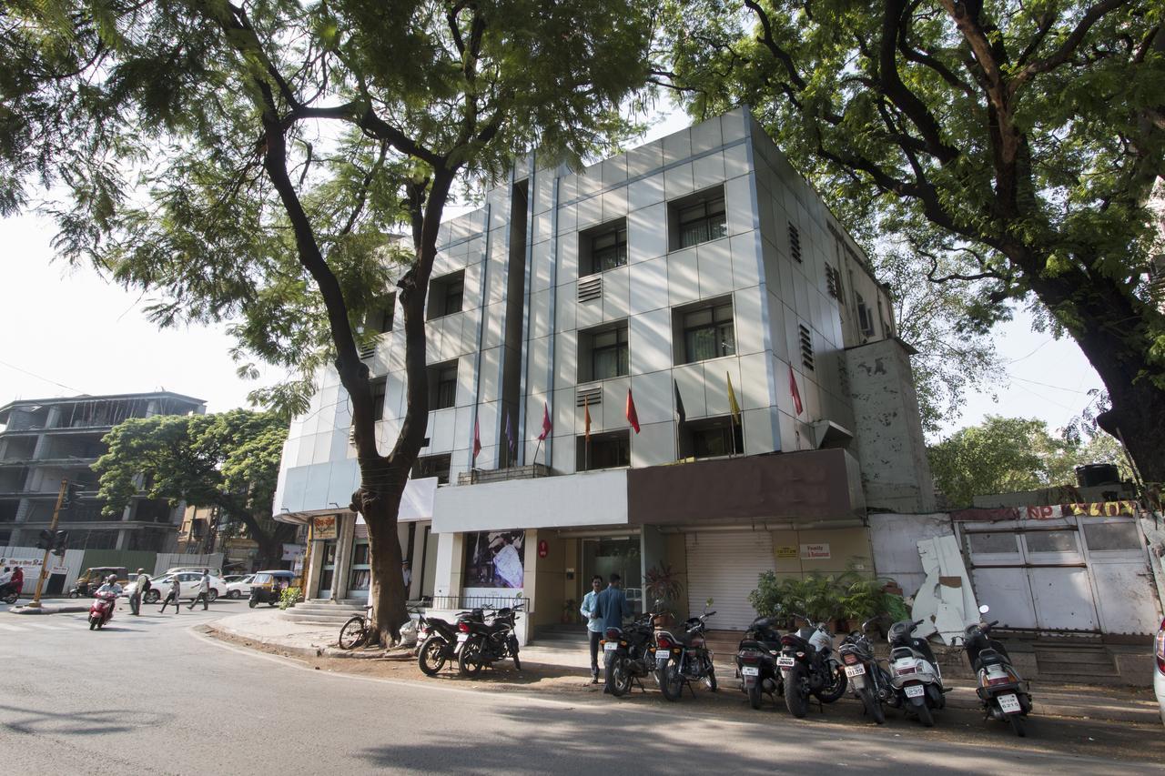 Oyo 6429 Hotel Pearl Pune Exterior foto