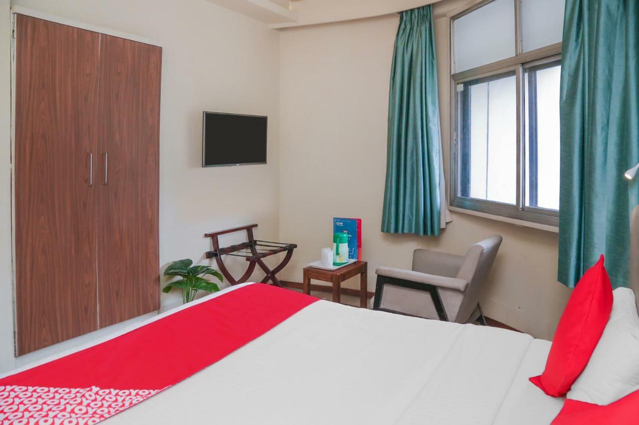Oyo 6429 Hotel Pearl Pune Exterior foto